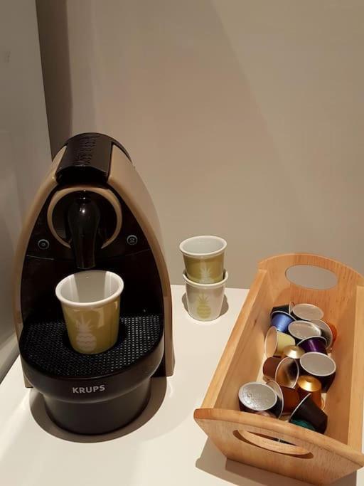 Апартаменты Reve De Coco, Le Port A Pied Санари-сюр-Мер Экстерьер фото